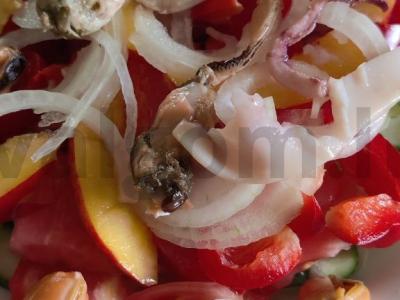 Salotas „Barracuda“ su nektarinu Žingsnis 4