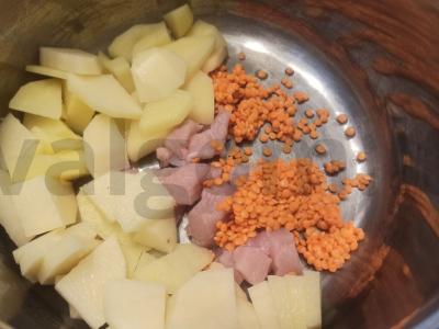 Lęšių, kalakutienos ir pomidorų sriuba Žingsnis 1