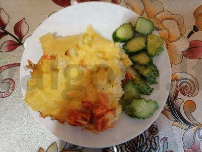 Žiedinių kopūstų, sūrio ir grietinės apkepas pagrindine nuotrauka