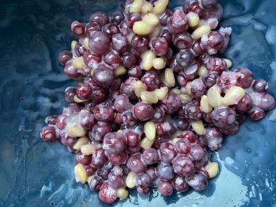 Spanguolių desertas pagrindine nuotrauka