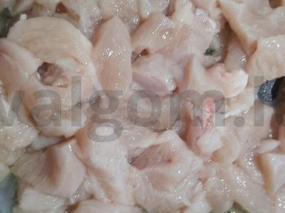 Vištienos krūtinėlė grietinėlės padaže Žingsnis 1