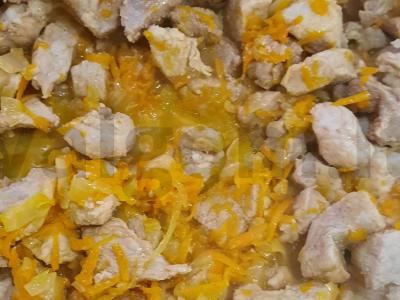 Kiaulienos guliašas su šonine ir svogūnais Žingsnis 7