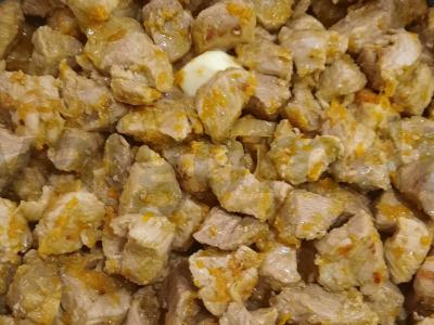 Kiaulienos guliašas su šonine ir svogūnais Žingsnis 8