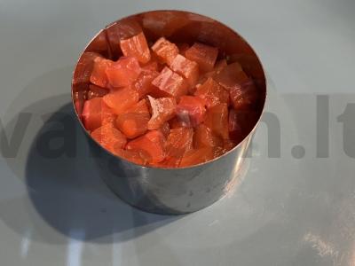 Lašišos tartaras su avokadu ir mangų padažu Žingsnis 3