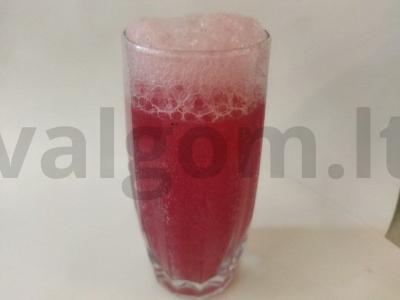 Vitamininė šipučka iš granato ir spanguolių pagrindine nuotrauka