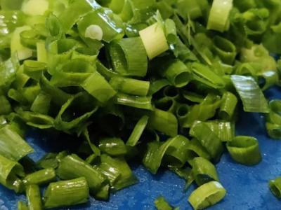 Okroška su kolrabi ir kumpiu Žingsnis 4