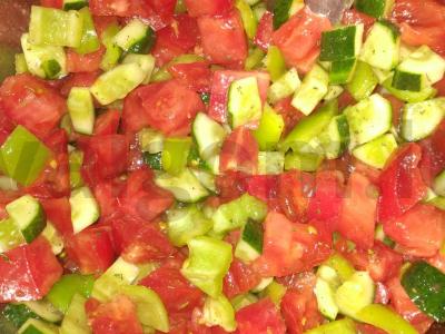 Salotas „Tris seserys“ su daržovėmis ir mėtomis Žingsnis 4