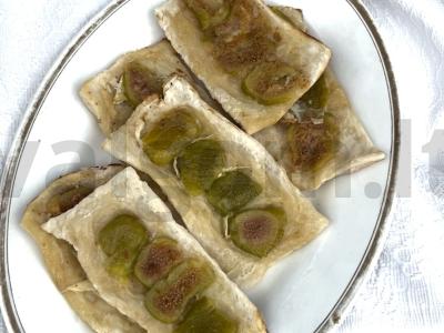 Figų sluoksniukai pagrindine nuotrauka