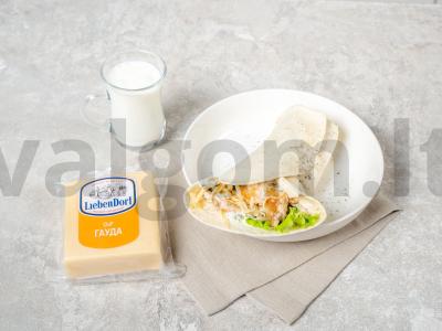 Vištienos ir ranch padažo ritinys pagrindine nuotrauka