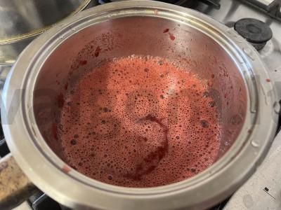 Šalčio vyšnių kisielius iš šaldytų vyšnių Žingsnis 4