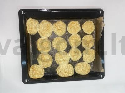 Sultingi varškės sūreliai su jogurtu pagrindine nuotrauka